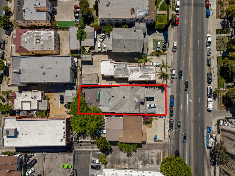 1320 Crenshaw Blvd, Los Angeles, CA à vendre - Photo de l’immeuble – Image 2 sur 8
