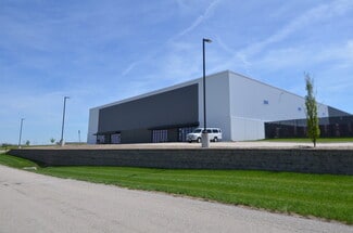 Plus de détails pour 1550 Roberts Ferry Rd, Tiffin, IA - Industriel/Logistique à louer