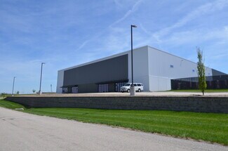 Plus de détails pour 1550 Roberts Ferry Rd, Tiffin, IA - Industriel/Logistique à louer