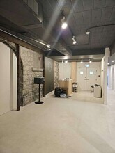 327-331 King St E, Kingston, ON à louer Photo intérieure– Image 2 sur 3