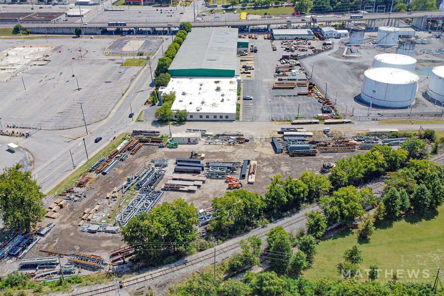 140 N 1st St, Nashville, TN à louer - Photo de l’immeuble – Image 1 sur 3