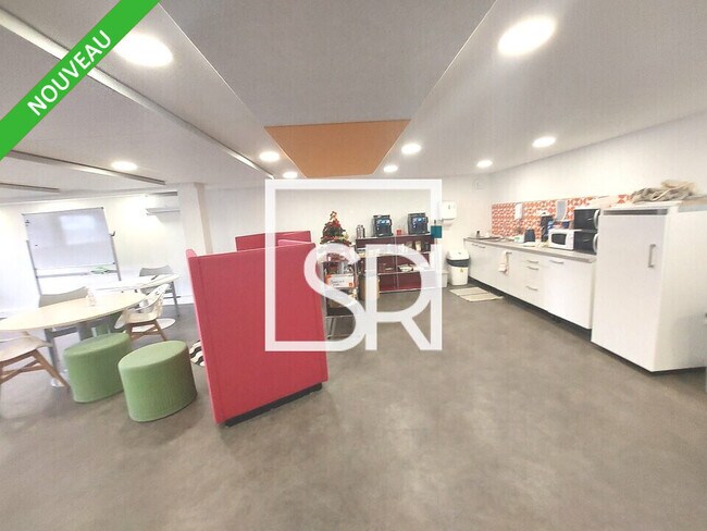 Plus de détails pour 9 Rue Elisée Reclus, Clermont-Ferrand - Bureau à louer