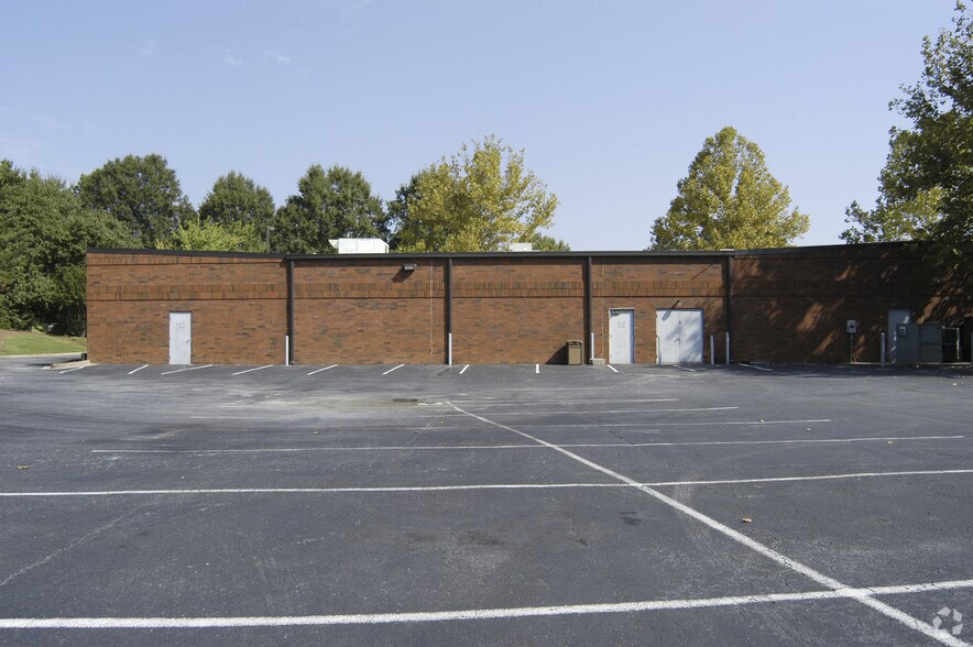 1740 Phoenix Pky, College Park, GA à vendre - Photo de l’immeuble – Image 3 sur 5