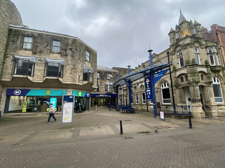 Saddler St, Bishop Auckland à louer - Photo de l’immeuble – Image 2 sur 10
