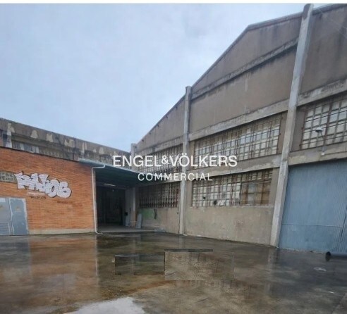 Industriel/Logistique dans L'Hospitalet de Llobregat, Barcelona à louer Photo intérieure– Image 1 sur 17