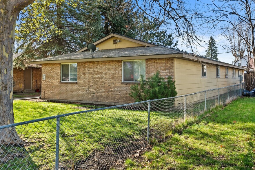 2508 E Sinto Ave, Spokane, WA à vendre - Photo de l’immeuble – Image 2 sur 3