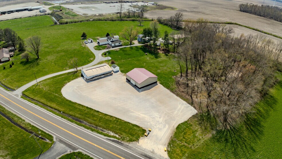 608 Kenton, Reynolds, IN à vendre - Photo de l’immeuble – Image 2 sur 25