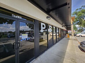 380 Semoran Commerce Pl, Apopka, FL à louer Photo de l’immeuble– Image 2 sur 19