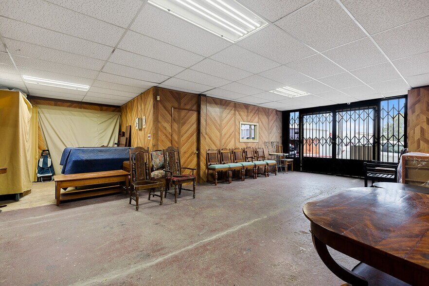 1517 E Washington Blvd, Pasadena, CA à vendre - Photo de l’immeuble – Image 3 sur 66