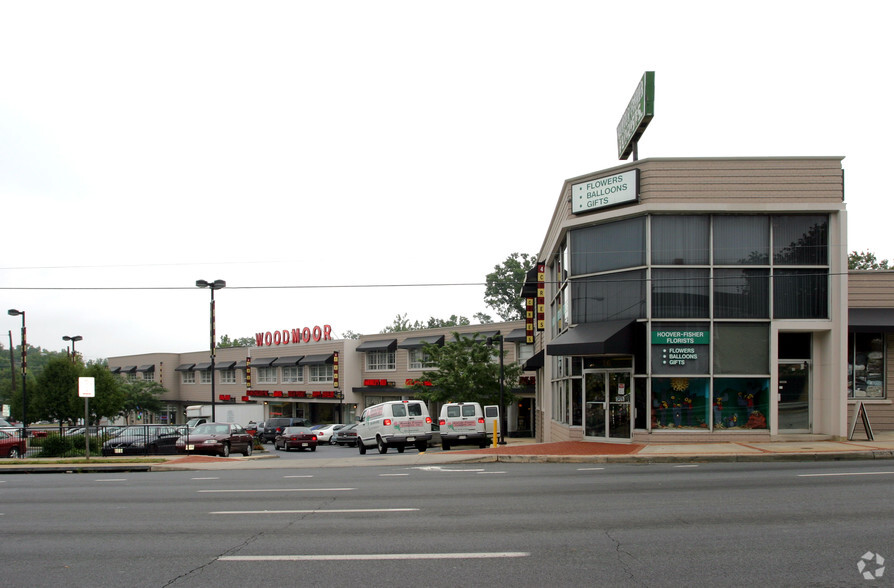 10129-10149 Colesville Rd, Silver Spring, MD à louer - Photo de l’immeuble – Image 3 sur 8