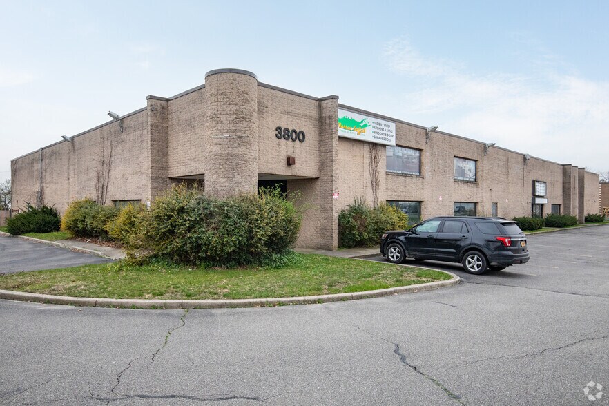 3800 Veterans Memorial Hwy, Bohemia, NY à vendre - Photo principale – Image 1 sur 6