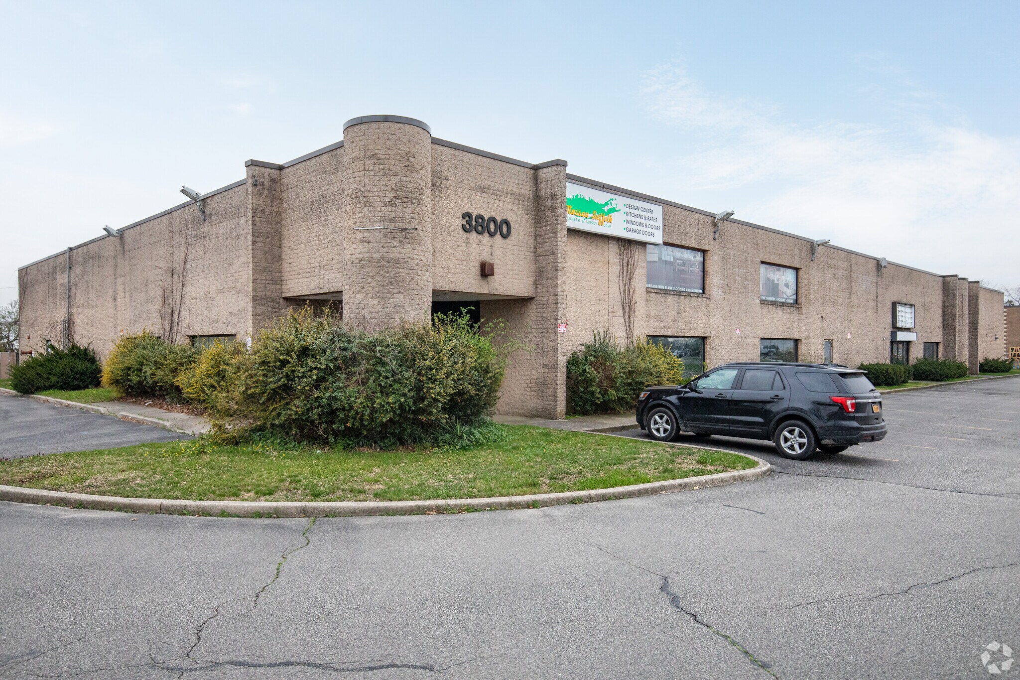3800 Veterans Memorial Hwy, Bohemia, NY à vendre Photo principale– Image 1 sur 7