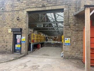 Plus de détails pour Elm St, Skelmanthorpe - Industriel/Logistique à louer