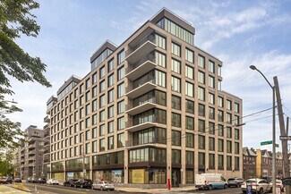 Plus de détails pour 30-55 Vernon Blvd, Long Island City, NY - Local commercial à louer
