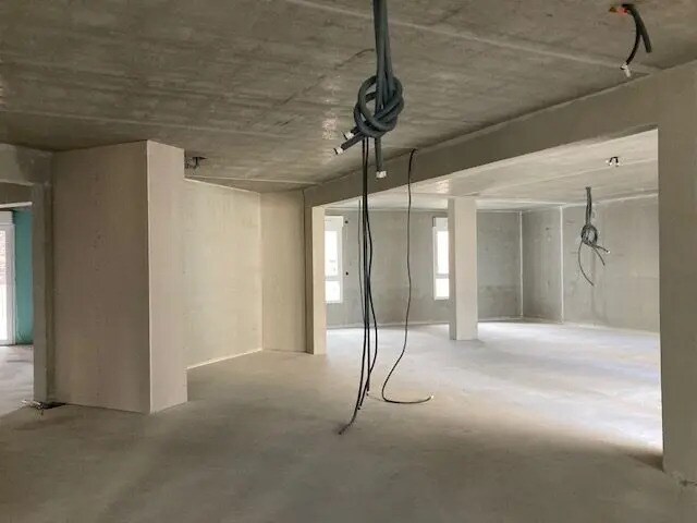 Bureau dans Clermont-Ferrand à vendre - Photo de l’immeuble – Image 2 sur 6