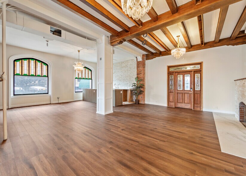 130 E Kiowa Ave, Colorado Springs, CO à vendre - Photo de l’immeuble – Image 3 sur 18