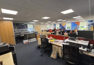 Castle Mound Way, Rugby à louer Photo intérieure– Image 1 sur 2