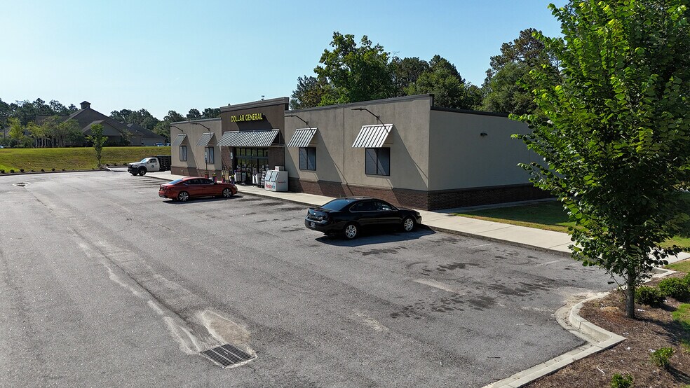 624 Pine Ridge Dr, West Columbia, SC à vendre - Photo de l’immeuble – Image 2 sur 7