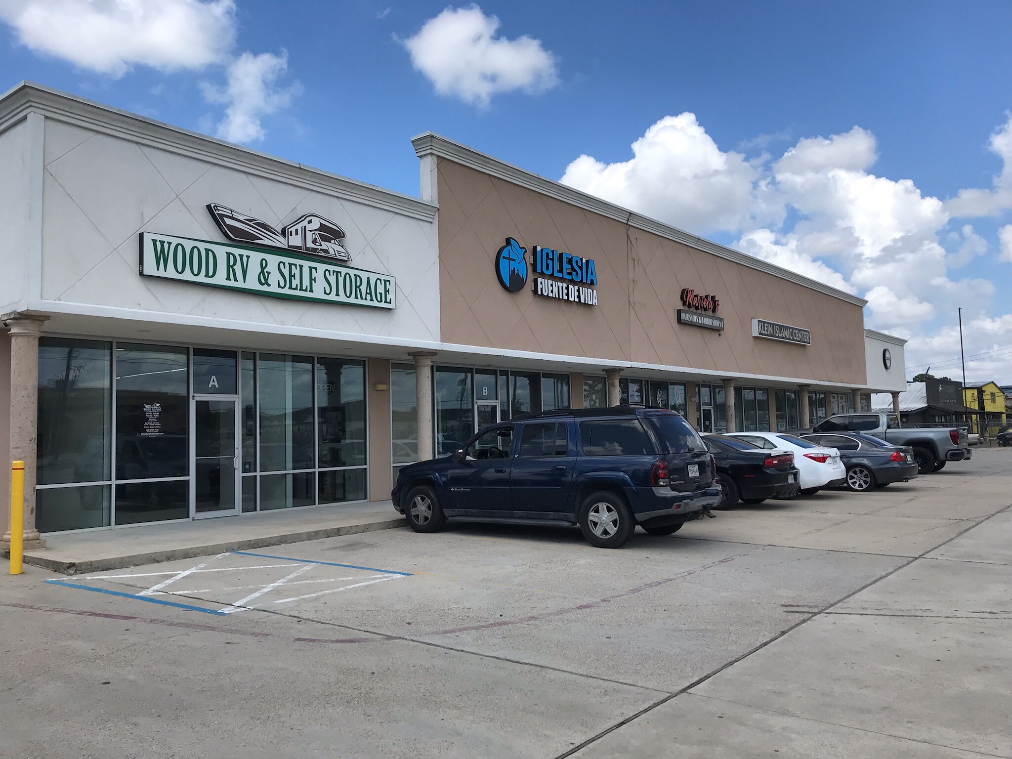 18901 Kuykendahl Rd, Spring, TX à louer Photo de l’immeuble– Image 1 sur 12