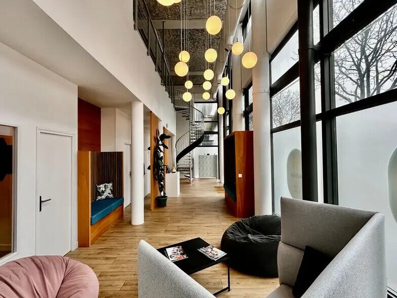 8-20 Rue Raymond Aron, Paris à louer - Photo intérieure – Image 2 sur 15