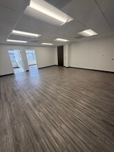 1930 S Alma School Rd, Mesa, AZ à louer Photo intérieure– Image 1 sur 6