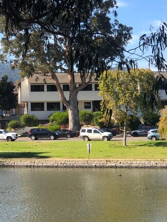 Plus de détails pour 550 Camino El Estero, Monterey, CA - Bureau/Médical à louer