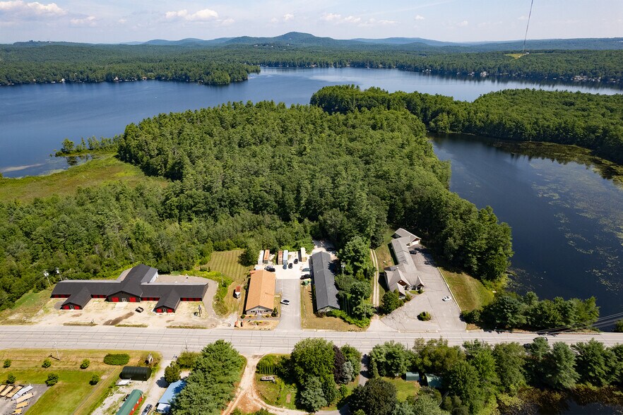 23 Roosevelt Trl, Casco, ME à vendre - Photo de l’immeuble – Image 2 sur 23