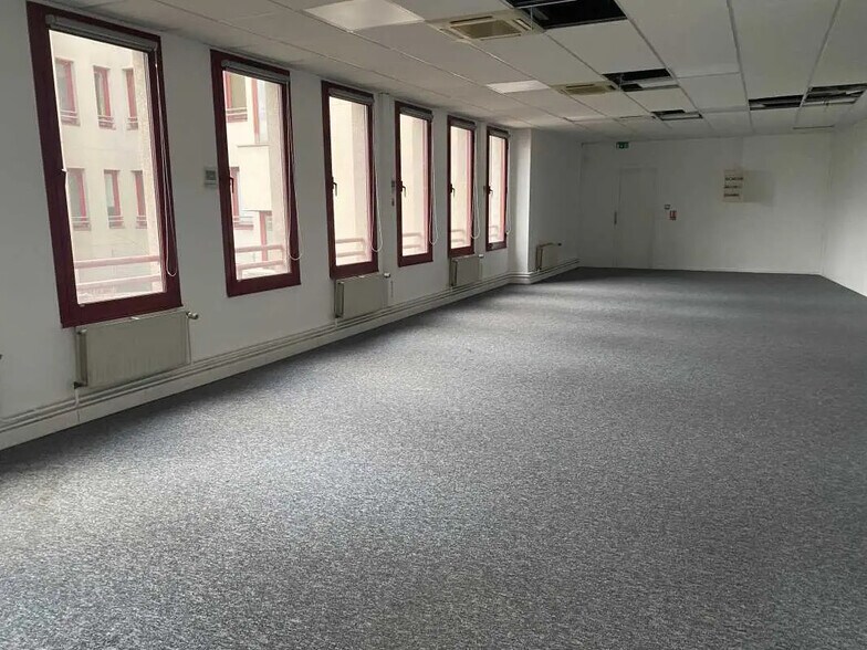 Bureau dans Lyon à louer - Photo intérieure – Image 2 sur 13
