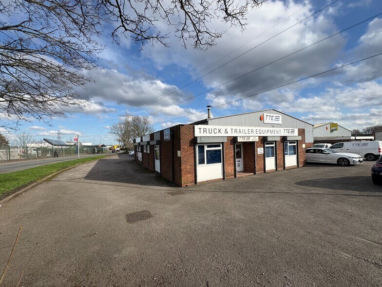 Alston Rd, Oldbury à louer - Photo de l’immeuble – Image 2 sur 8