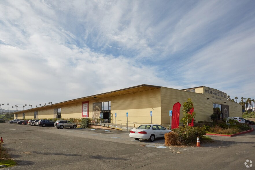 112 E 22nd St, San Pedro, CA à louer - Photo principale – Image 1 sur 67