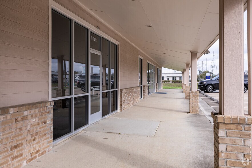 16333 Mueschke Rd, Cypress, TX à louer - Photo de l’immeuble – Image 3 sur 8