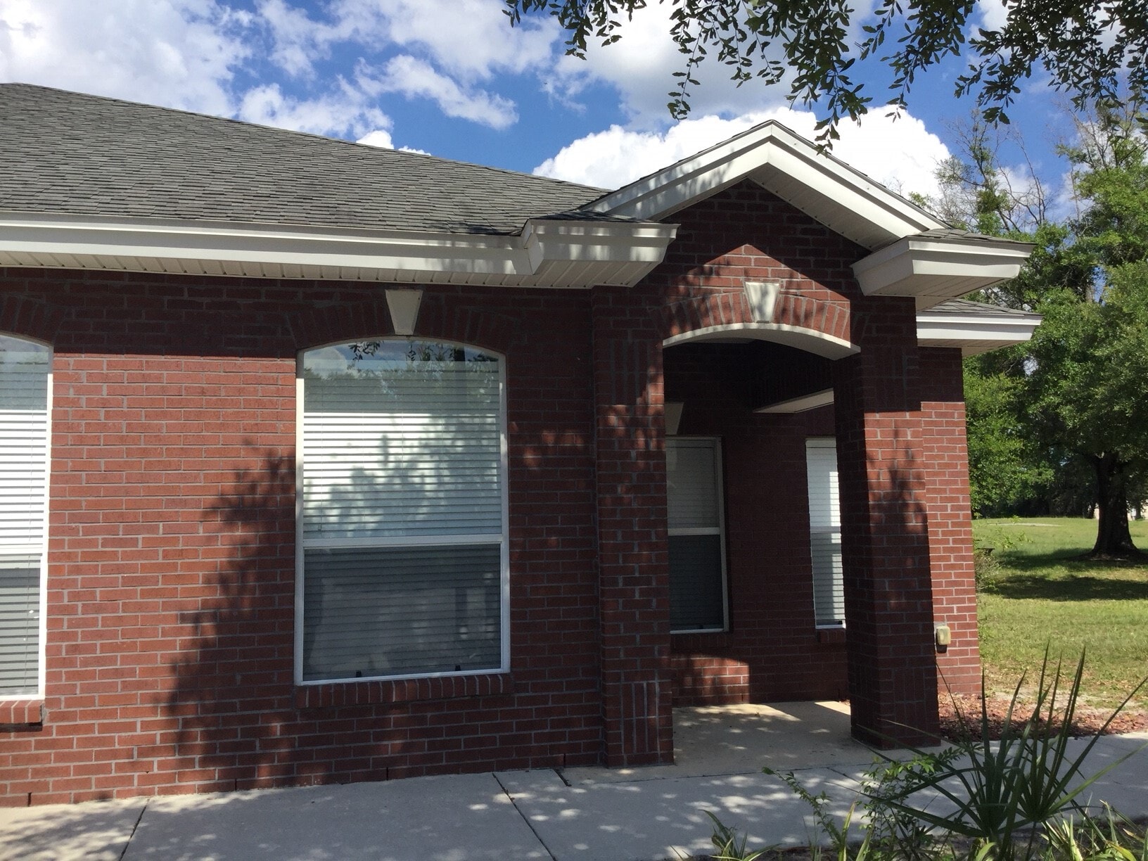 9050 Cypress Green Dr, Jacksonville, FL à louer Photo de l’immeuble– Image 1 sur 8