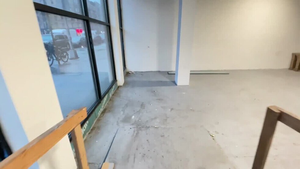2269 1st Ave, New York, NY à louer - Vidéo sur l’annonce professionnelle – Image 2 sur 19