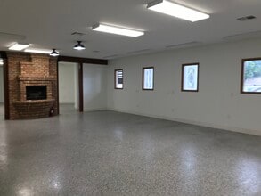 801-823 Grand Ave, San Marcos, CA à louer Photo de l’immeuble– Image 2 sur 5