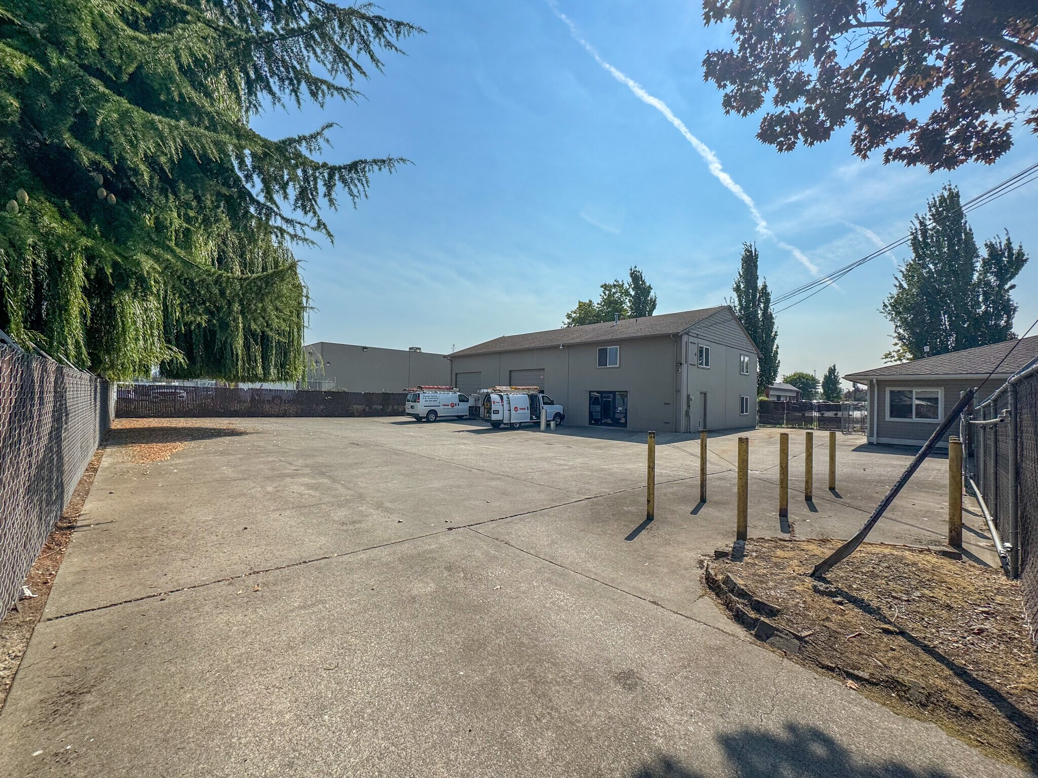1407 Willows Rd E, Fife, WA à louer Photo principale– Image 1 sur 3