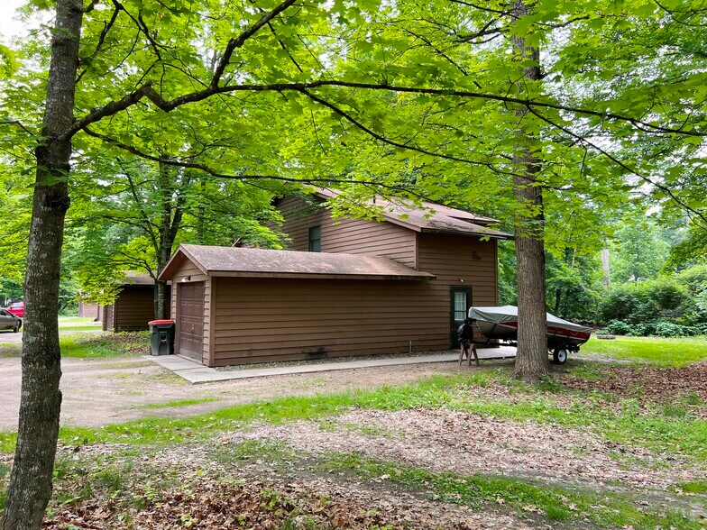 5019 Ojibwa Rd, Brainerd, MN à vendre - Photo de l’immeuble – Image 3 sur 30