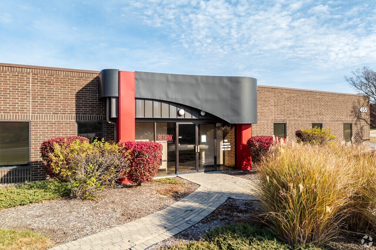 455 Kehoe Blvd, Carol Stream, IL à louer Photo de l’immeuble– Image 1 sur 8