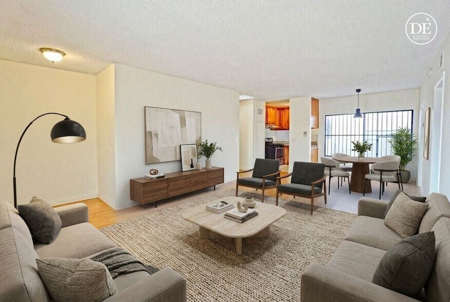 933 New Depot St, Los Angeles, CA à vendre - Photo intérieure – Image 2 sur 37