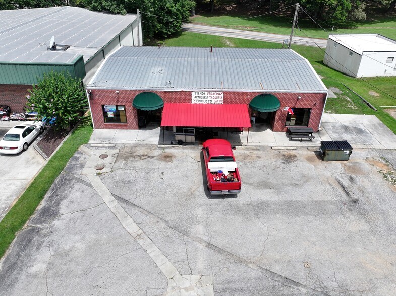 827 & 819 Maple St portefeuille de 2 biens à vendre sur LoopNet.fr - Photo de l’immeuble – Image 3 sur 4
