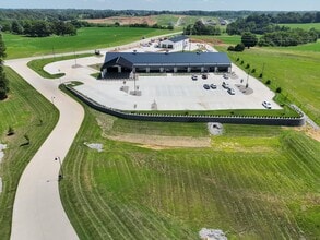 124 Ernest R. Kouma Blvd, Radcliff, KY à louer Photo intérieure– Image 2 sur 4