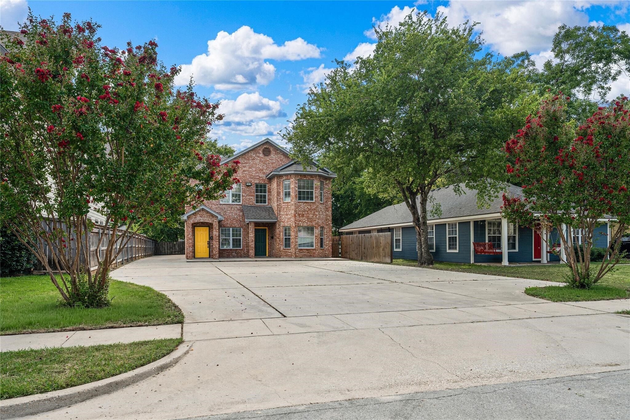 1911 S 11th St, Waco, TX à vendre Photo de l’immeuble– Image 1 sur 29