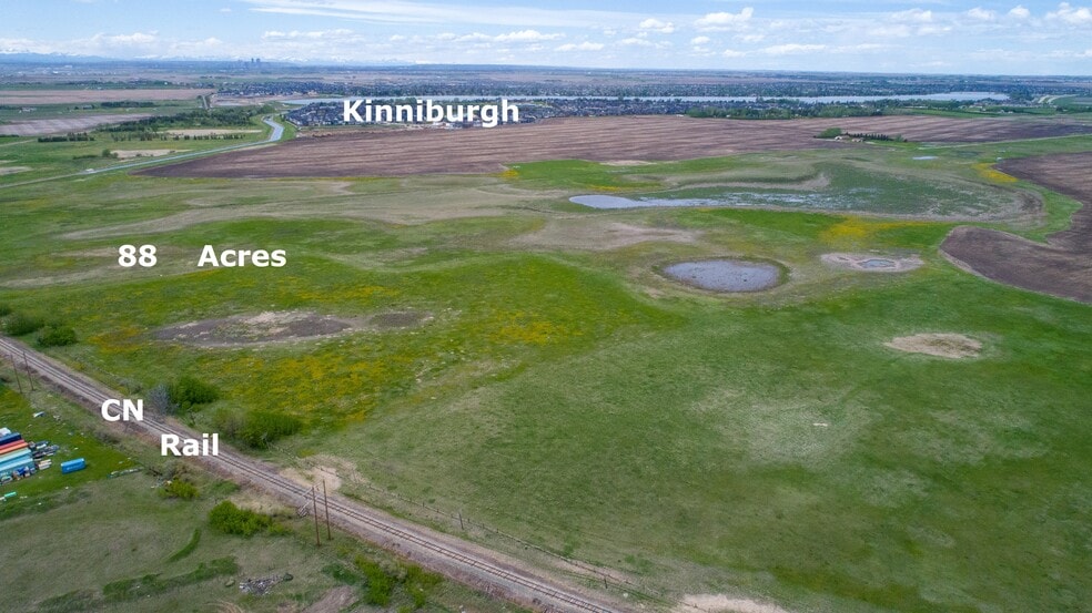 Rge Rd 281, Chestermere, AB à vendre - Aérien – Image 2 sur 6