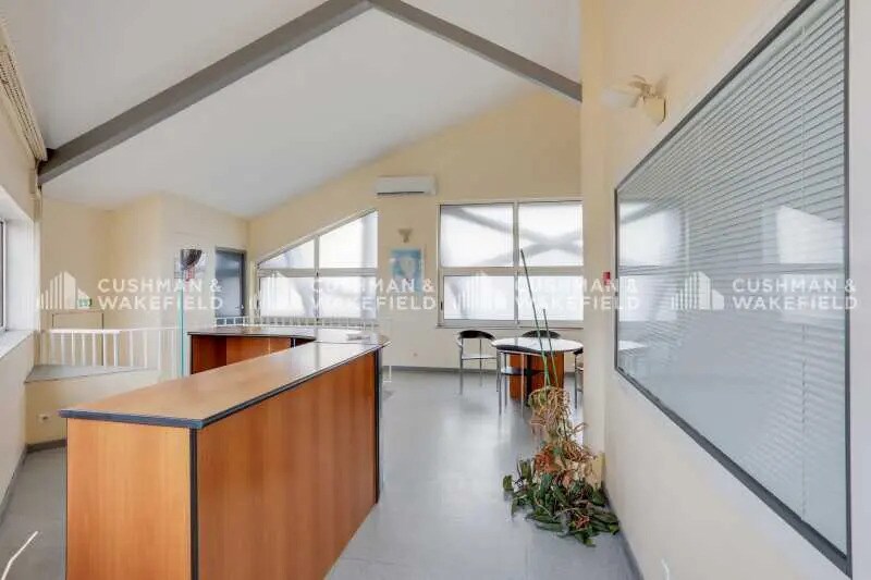 46 Avenue De Lanessan, Champagne-au-Mont-d'Or à vendre - Photo de l’immeuble – Image 1 sur 10