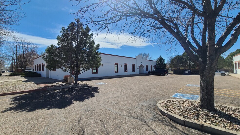 916 Indiana Ave, Pueblo, CO à vendre - Photo de l’immeuble – Image 2 sur 41