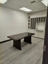 2334 Boca Chica Blvd, Brownsville, TX à louer Photo intérieure– Image 1 sur 9