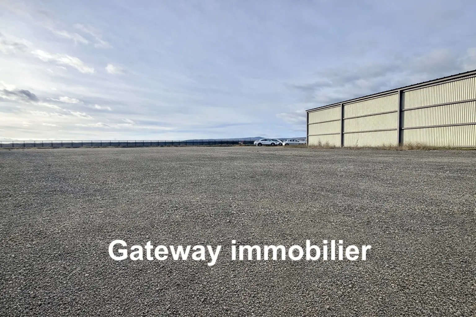 Terrain dans Clermont-Ferrand à vendre Photo de l’immeuble– Image 1 sur 3