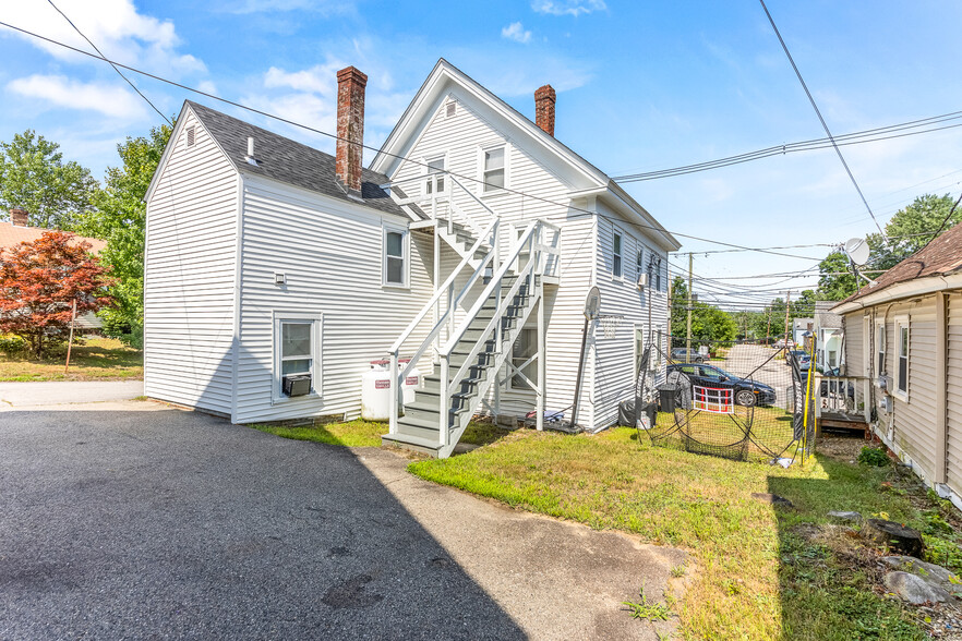6 Smith Ct, Farmington, NH à vendre - Photo de l’immeuble – Image 2 sur 25
