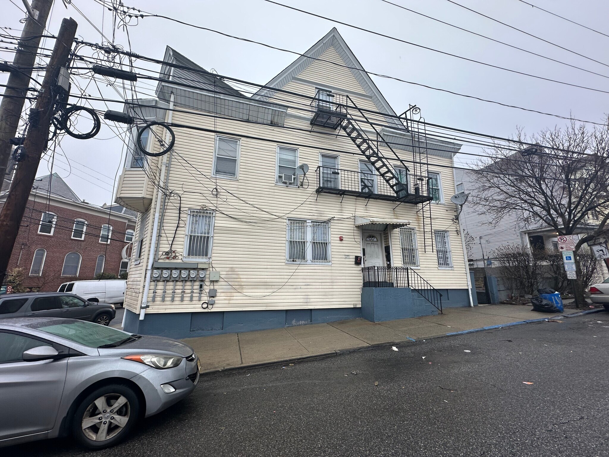 95-99 Lyon st, Paterson, NJ à vendre Photo principale– Image 1 sur 3