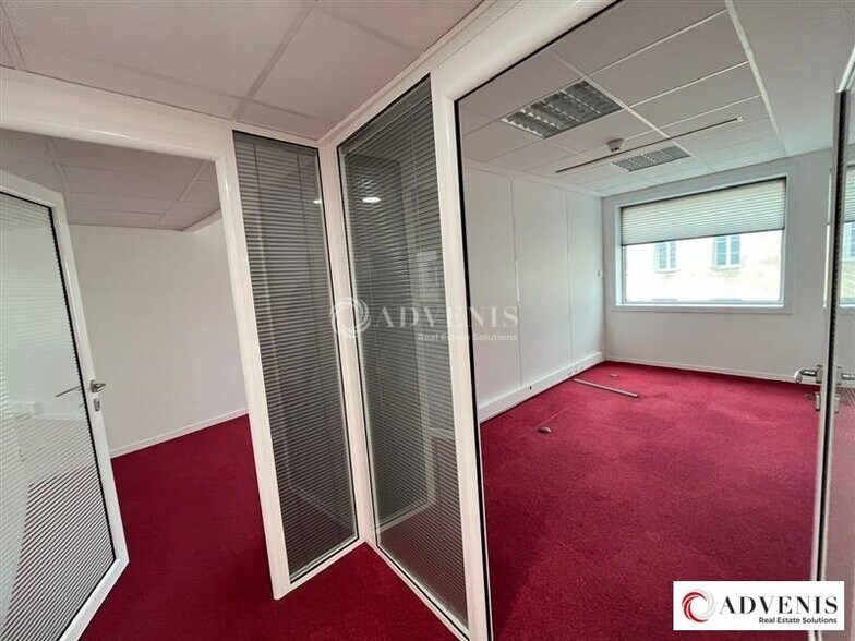 Bureau dans Bordeaux à louer - Photo intérieure – Image 2 sur 12
