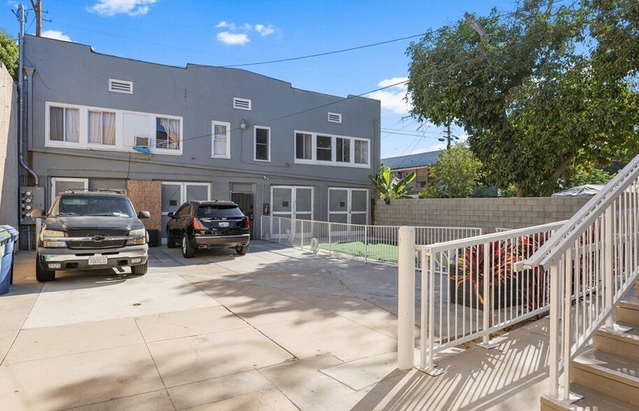 522 W VERNON Ave, Los Angeles, CA à vendre - Photo de l’immeuble – Image 3 sur 63